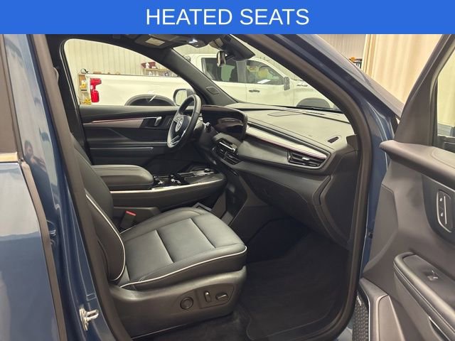 Used 2025 Buick Enclave Preferred image 14