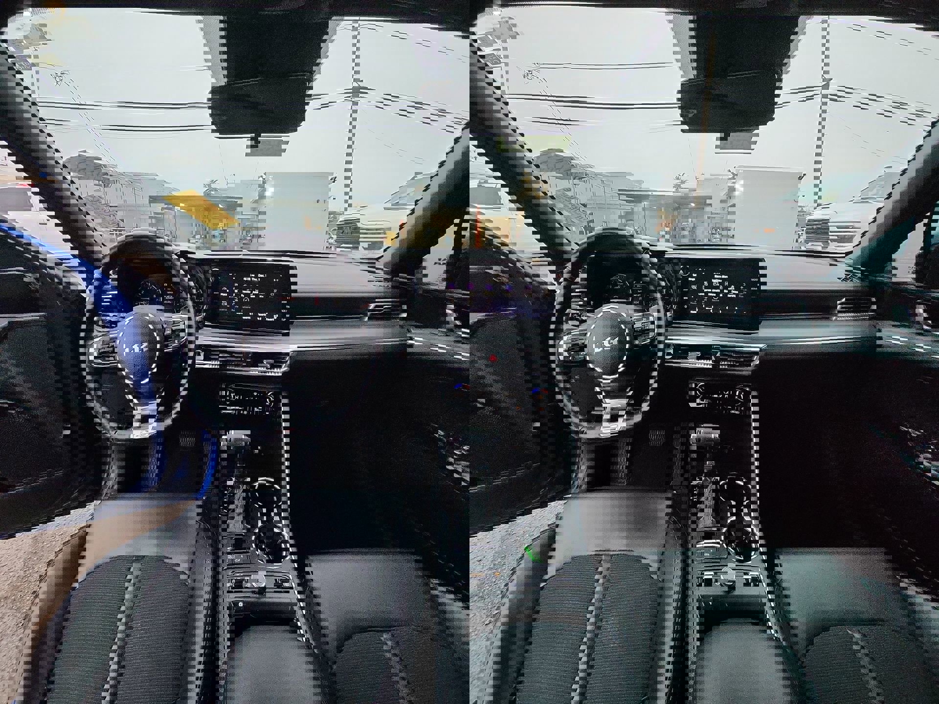 Used 2022 Kia K5 GT-Line w/ GT-Line Awd Premium Package image 27