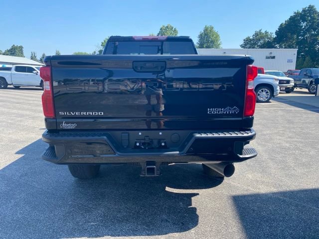 Used 2024 Chevrolet Silverado 2500 High Country AWD/4WD image 4