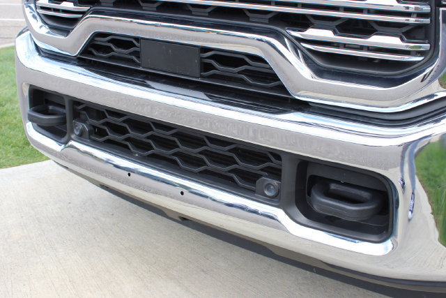 Used 2025 RAM 2500 Limited AWD/4WD image 11