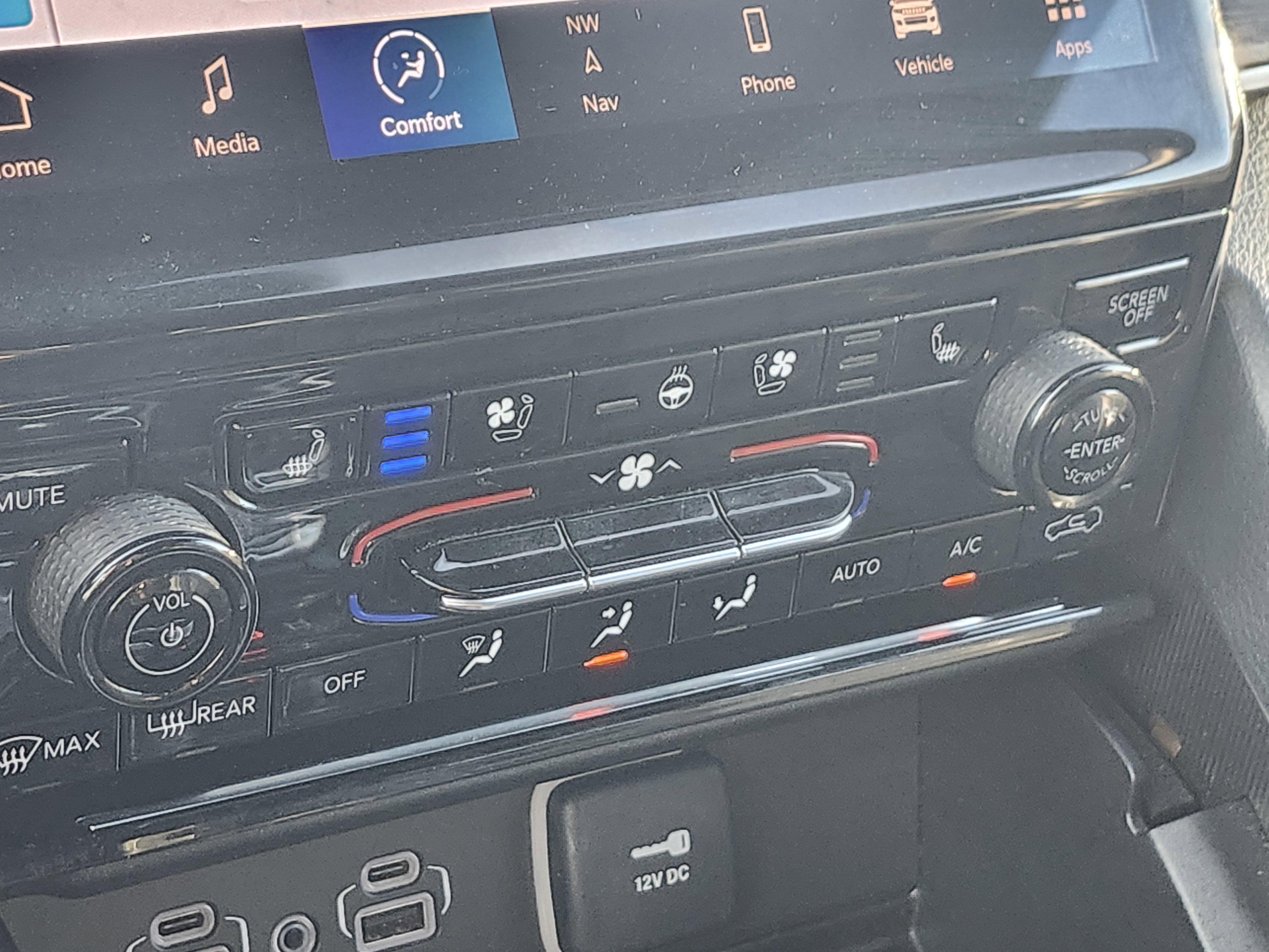 Used 2024 Jeep Grand Cherokee L Limited w/ Luxury Tech Group II image 28