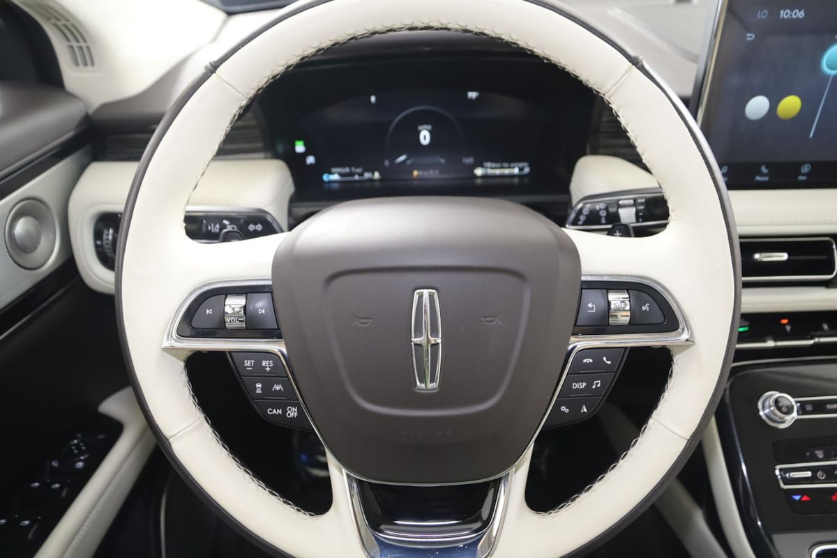 Used 2023 Lincoln Nautilus Black Label AWD/4WD image 38