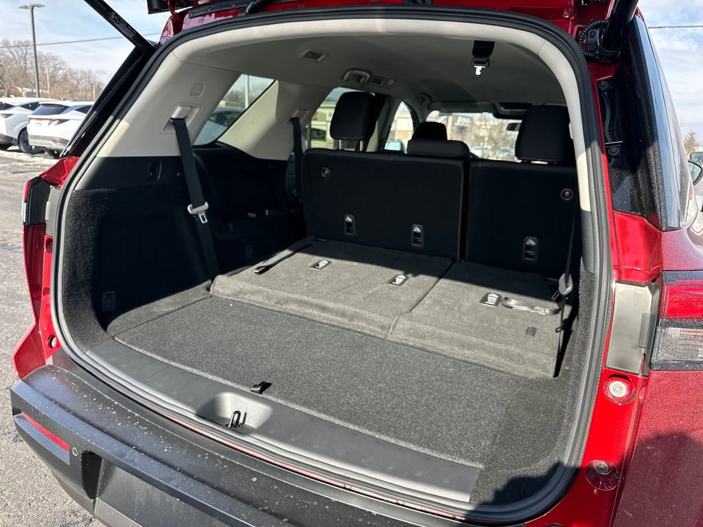 New 2026 Nissan Pathfinder SV image 37