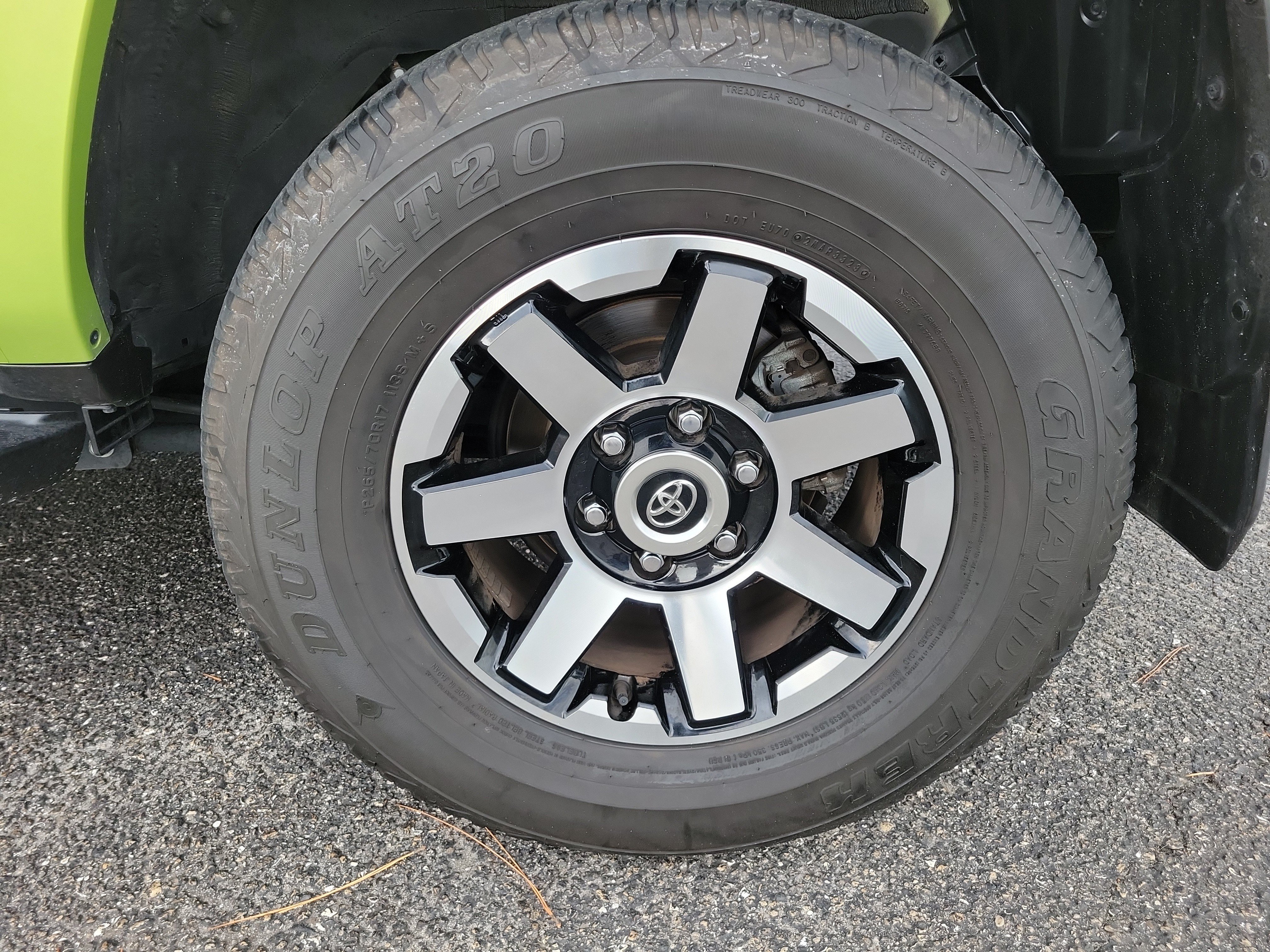 Used 2023 Toyota 4Runner TRD Off-Road AWD/4WD image 7