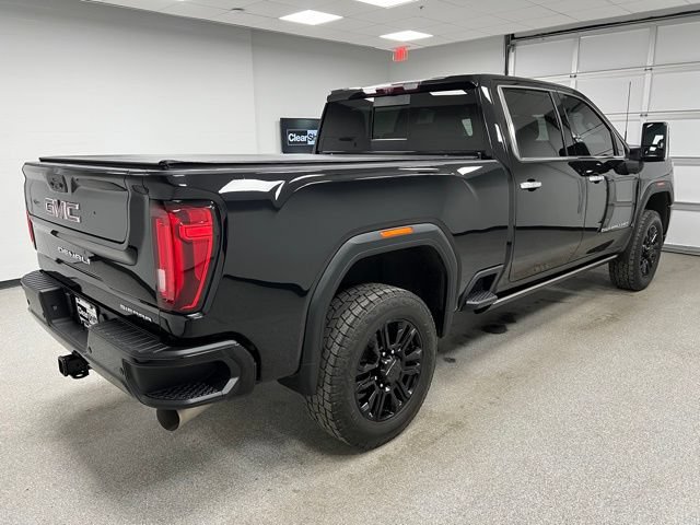 Used 2021 GMC Sierra 3500 Denali w/ Denali Black Diamond Edition AWD/4WD image 10