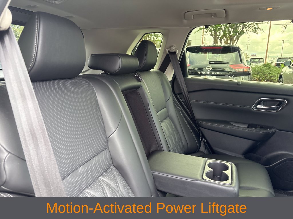 Used 2026 Nissan Rogue Platinum w/ Platinum Premium Package AWD/4WD image 27