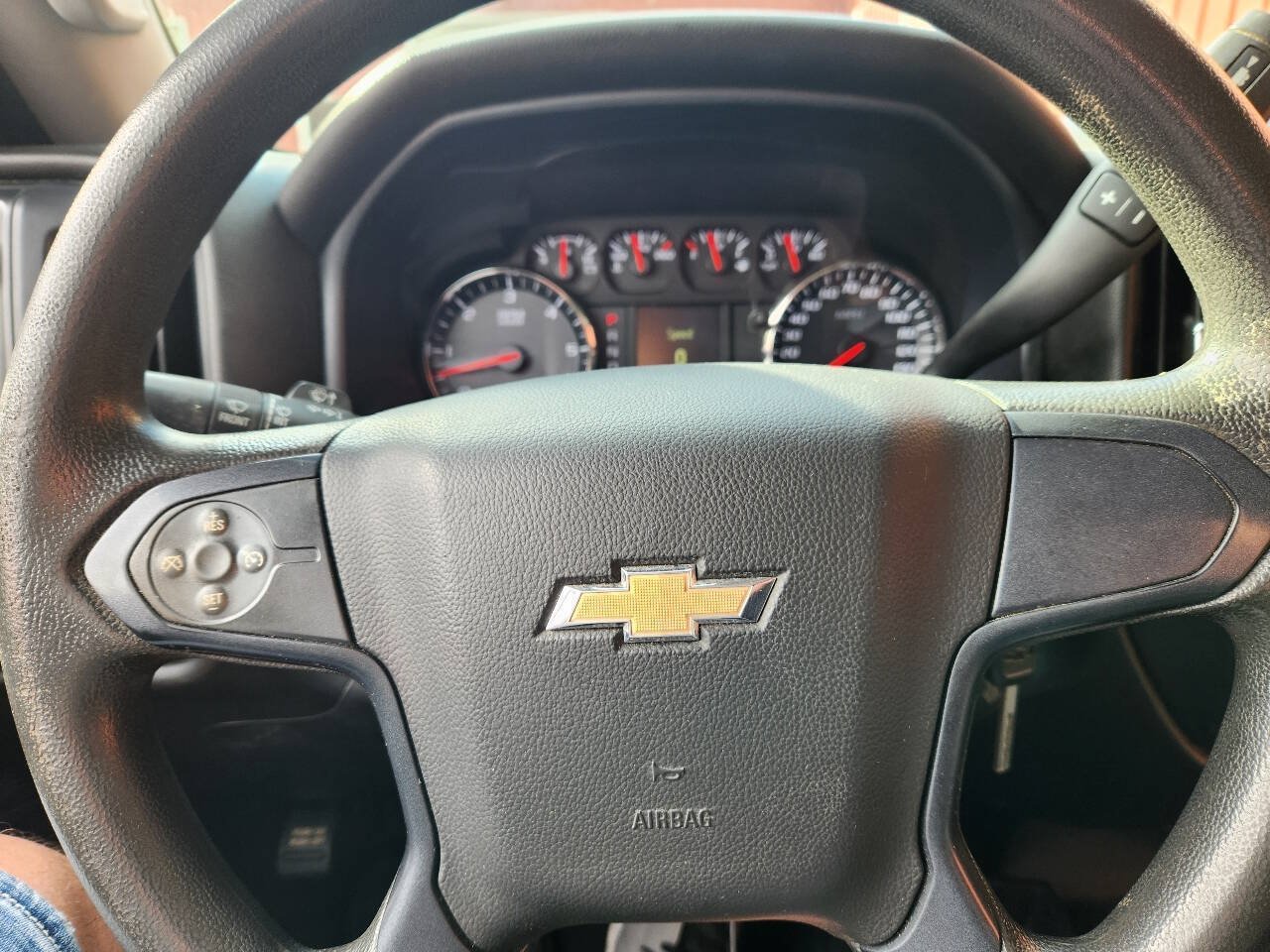 Used 2019 Chevrolet Silverado 2500 W/T w/ WT Convenience Package AWD/4WD image 19