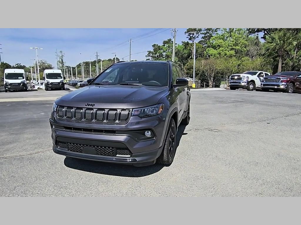 Used 2022 Jeep Compass Altitude image 39