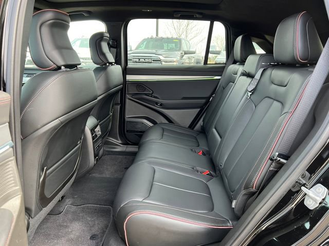 Used 2025 Jeep Wagoneer S Launch Edition image 5