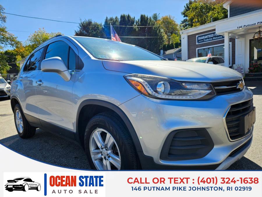 Used 2017 Chevrolet Trax LT w/ LT Convenience Package image 7