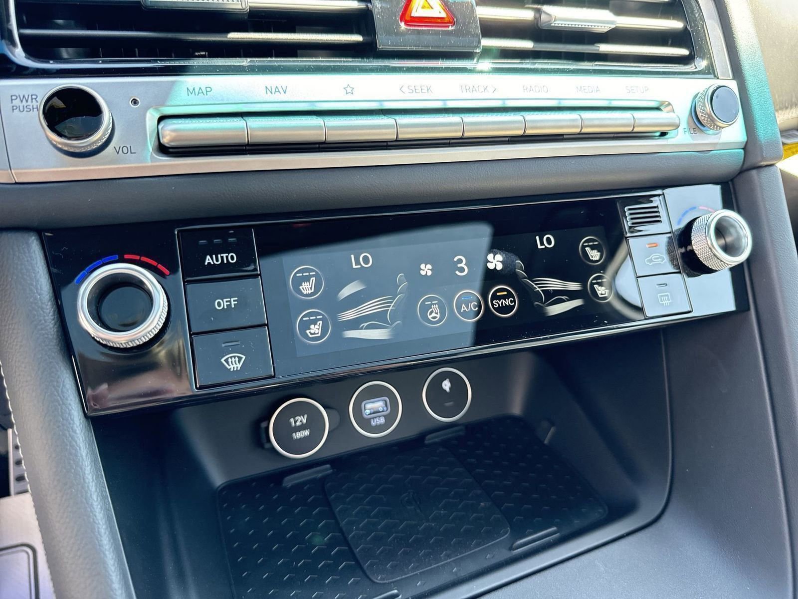 New 2025 Genesis G70 2.5T w/ Sport Prestige Package image 25