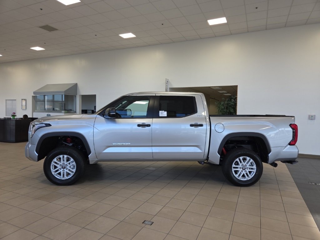 New 2026 Toyota Tundra SR5 image 2