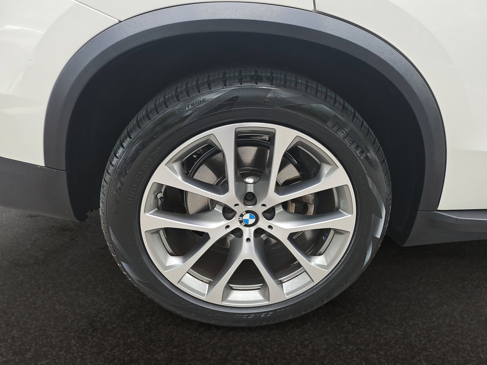 Used 2026 BMW X5 xDrive40i AWD/4WD image 42