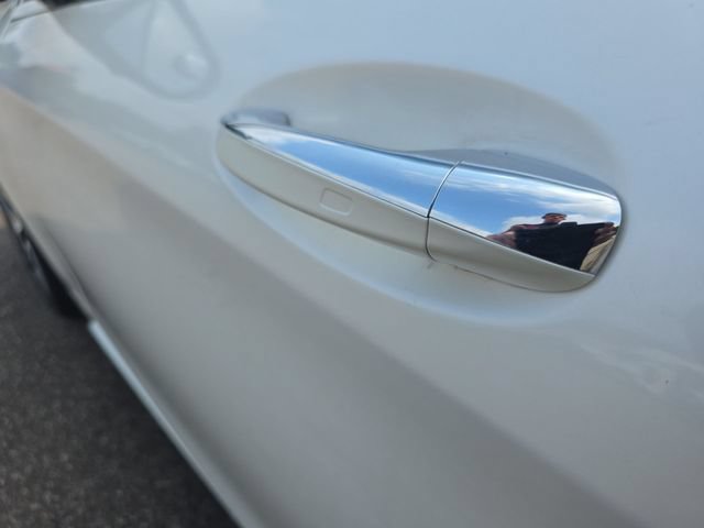 Used 2020 Mercedes-Benz S 560 4MATIC Sedan image 30