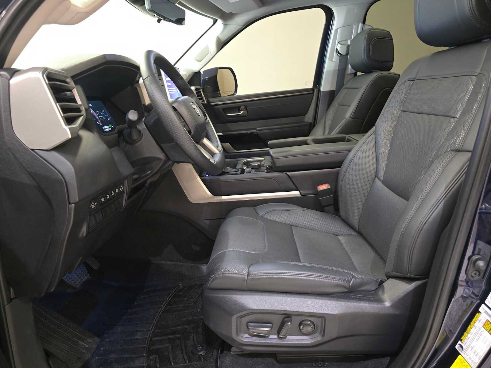 Certified 2024 Toyota Tundra Limited AWD/4WD image 22