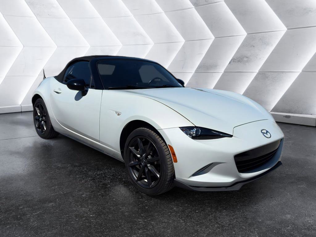Used 2016 MAZDA MX-5 Miata Club image 6
