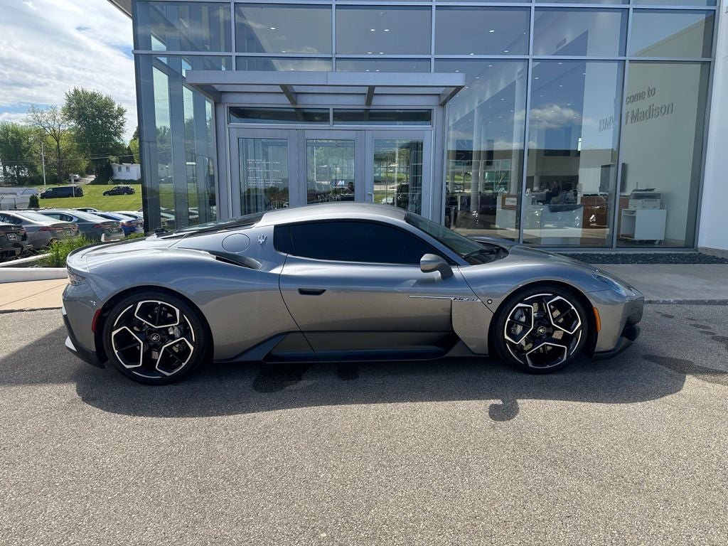 Used 2023 Maserati MC20 Coupe RWD image 4