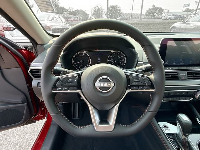 New 2025 Nissan Altima 2.5 SR image 7