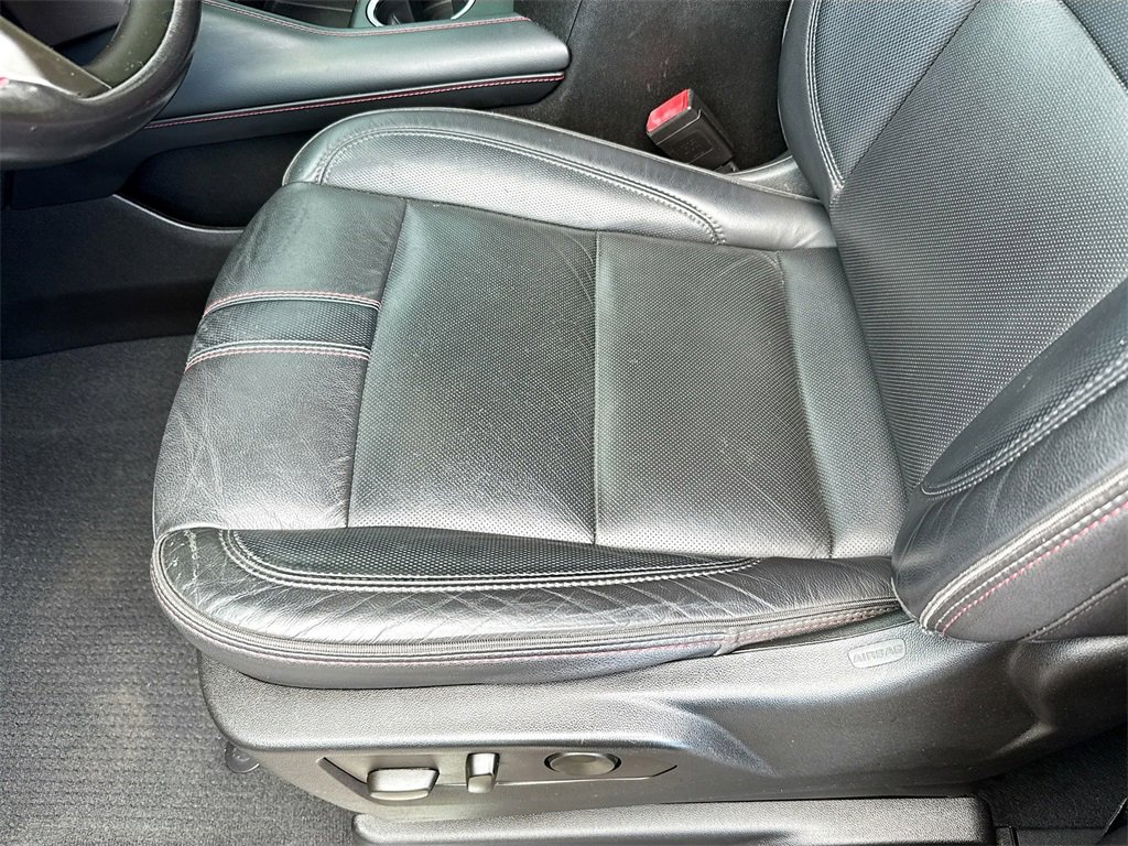 Used 2021 Chevrolet Suburban RST image 20