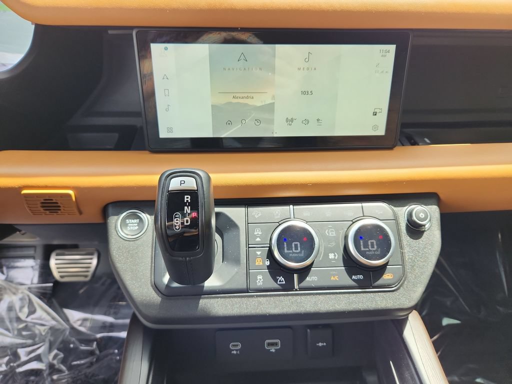 Used 2021 Land Rover Defender 90 X AWD/4WD image 15