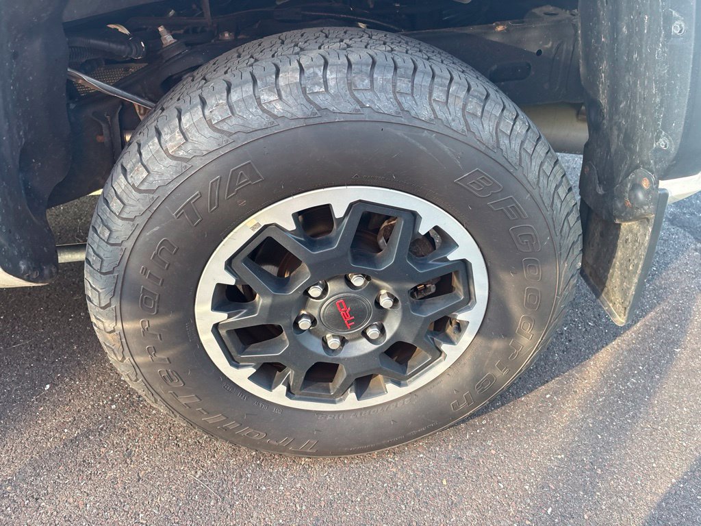 Used 2024 Toyota Tacoma TRD Off-Road AWD/4WD image 7