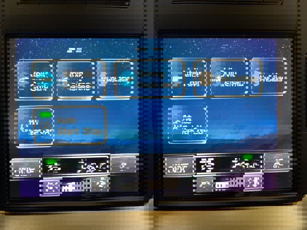 Certified 2025 Subaru Legacy image 18