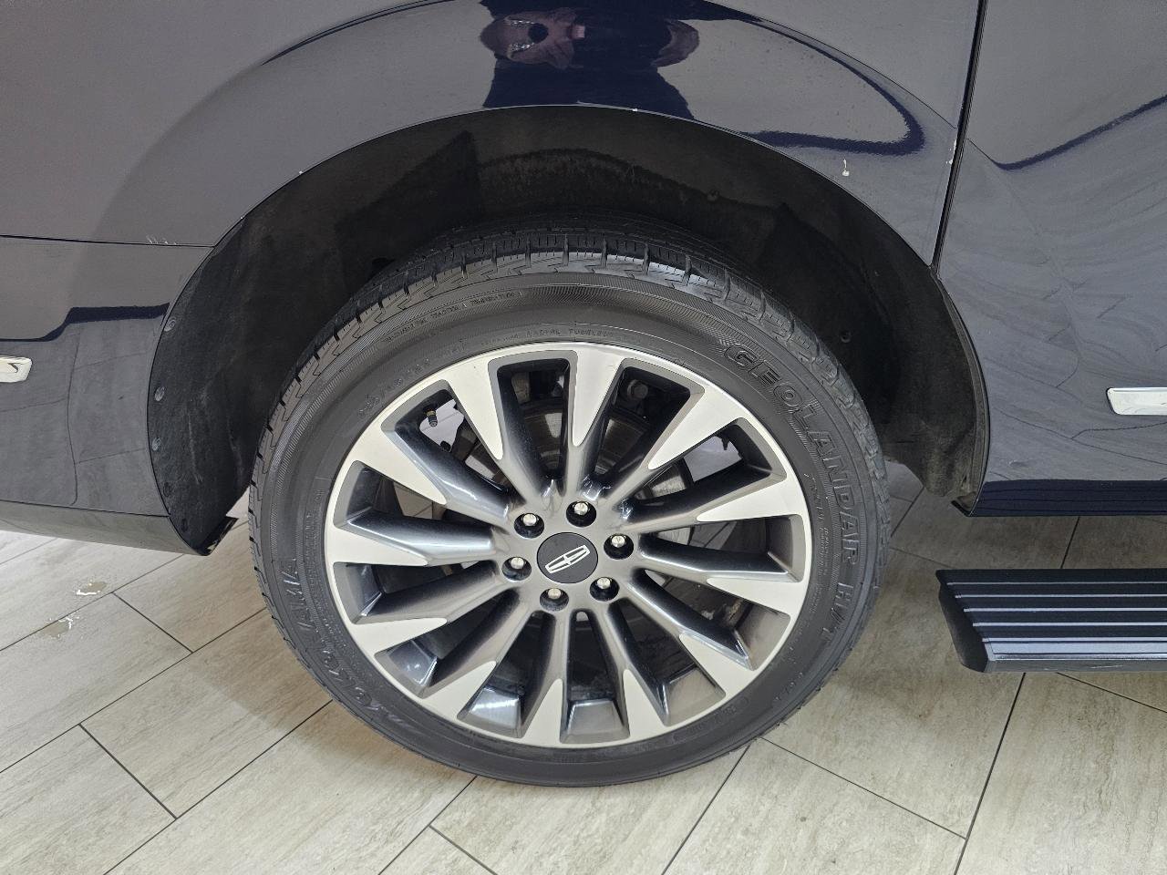 Used 2021 Lincoln Navigator L Reserve RWD image 45