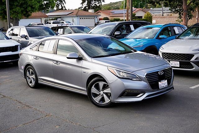 Used 2016 Hyundai Sonata Limited image 3