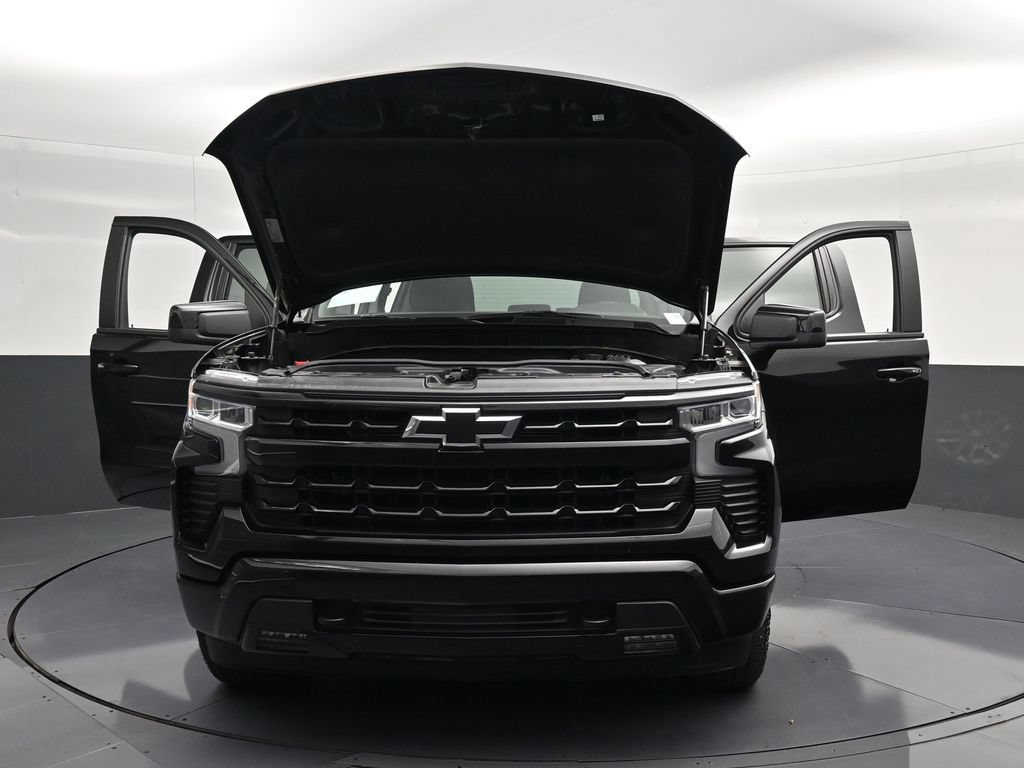 Used 2024 Chevrolet Silverado 1500 RST w/ Z71 Off-Road Package AWD/4WD image 30