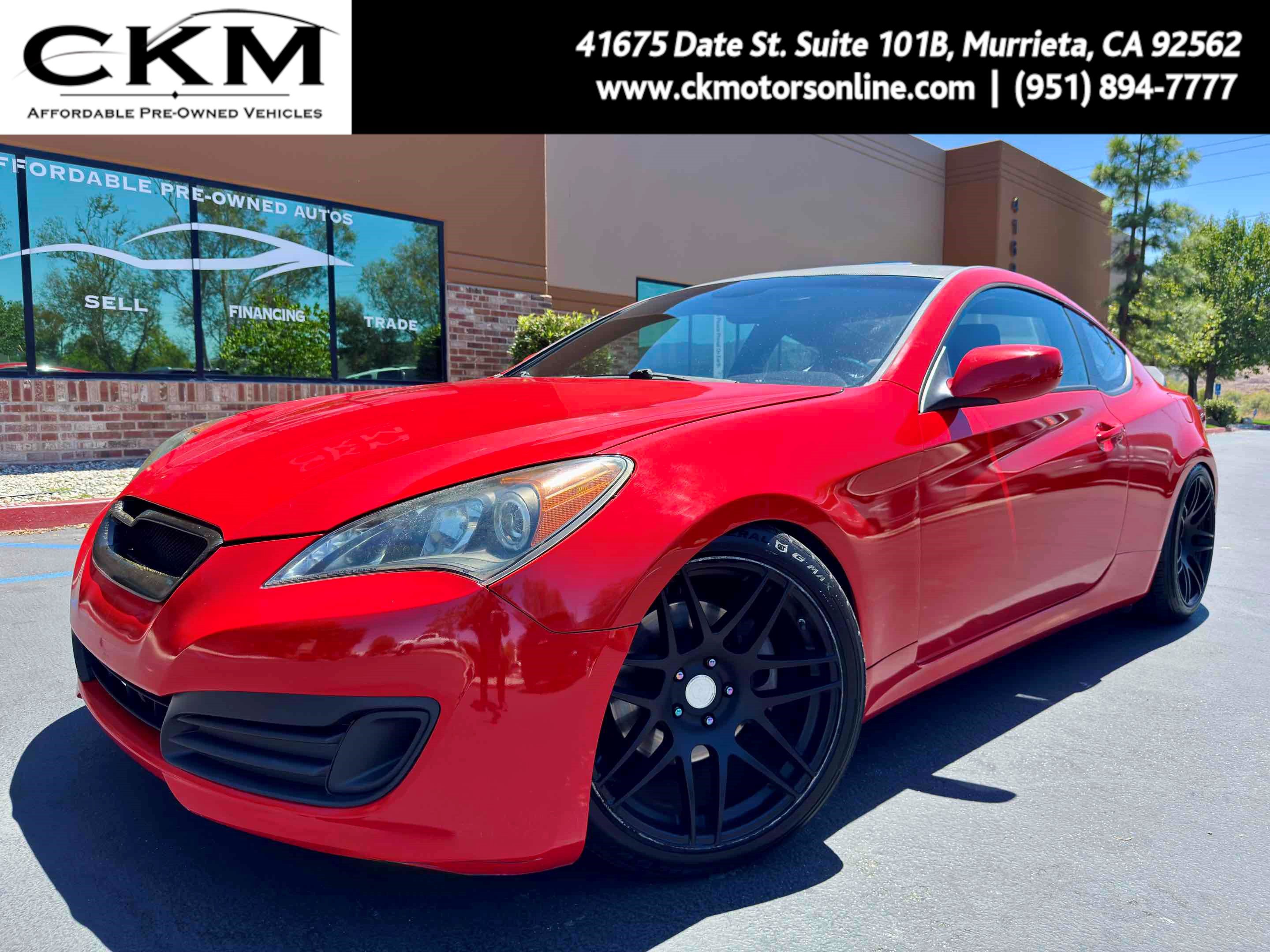 Used 2010 Hyundai Genesis 2.0T RWD image 1