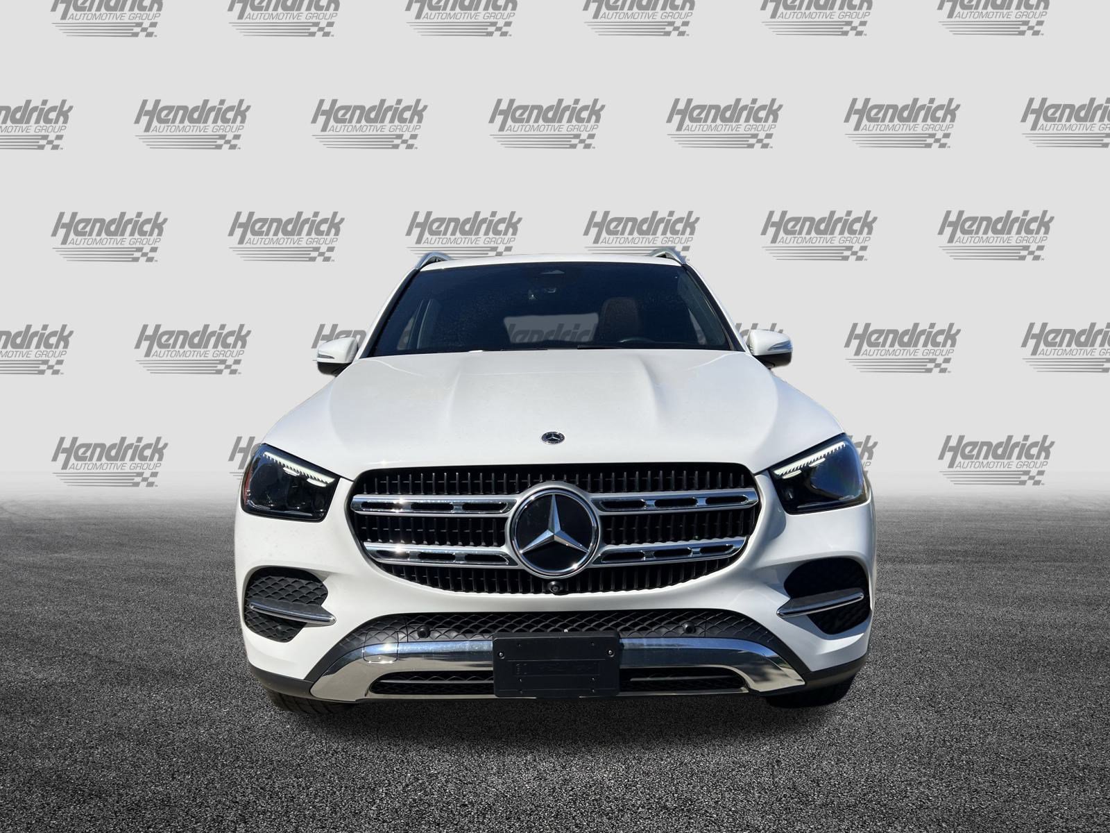 Used 2024 Mercedes-Benz GLE 350 4MATIC image 3