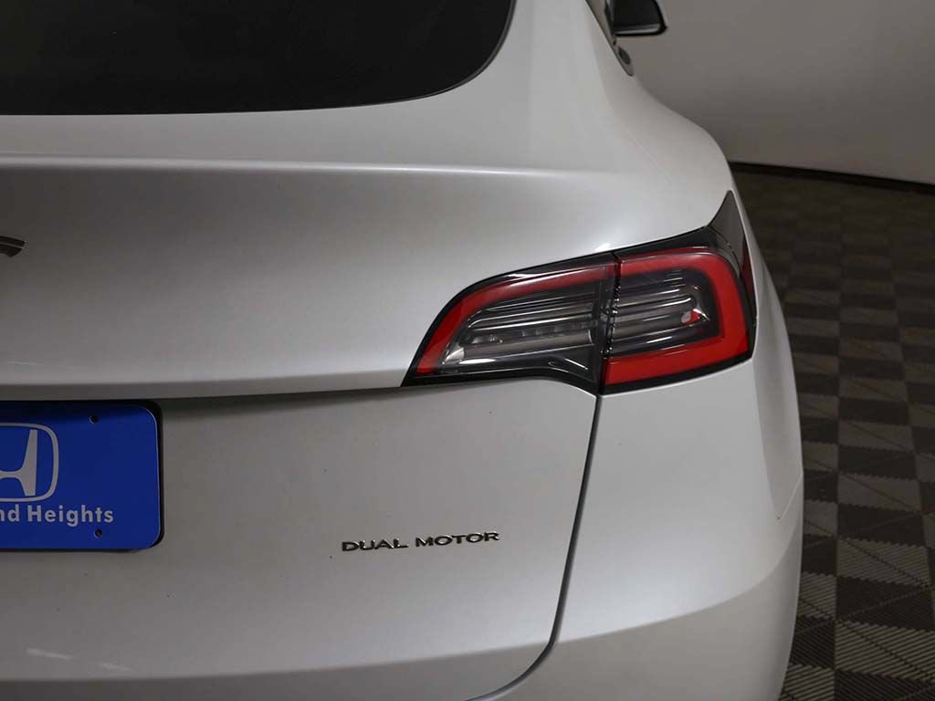 Used 2020 Tesla Model Y Long Range AWD/4WD image 15