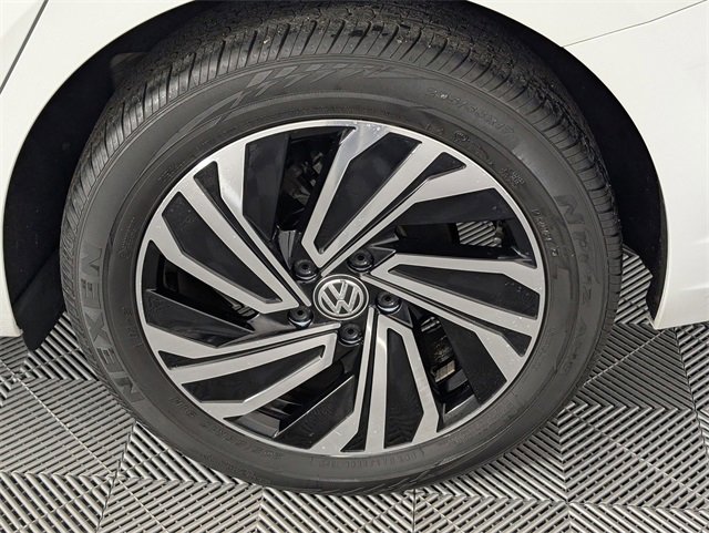 Used 2021 Volkswagen Jetta SEL Premium image 8