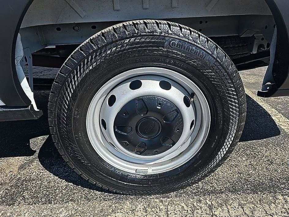 Used 2025 Ford Transit 250 148 High Roof w/ Load Area Protection Package image 28