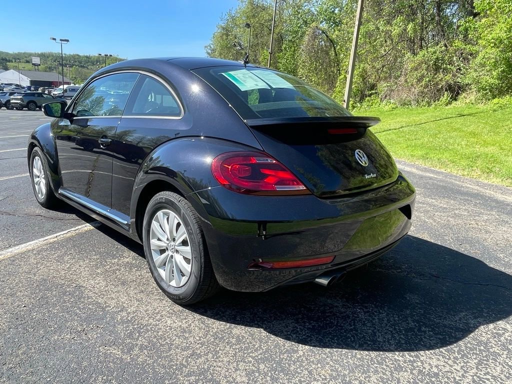 Used 2019 Volkswagen Beetle 2.0T S FWD image 5