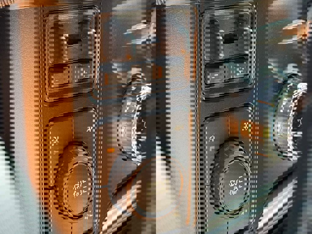 New 2026 Ford F350 Platinum image 36