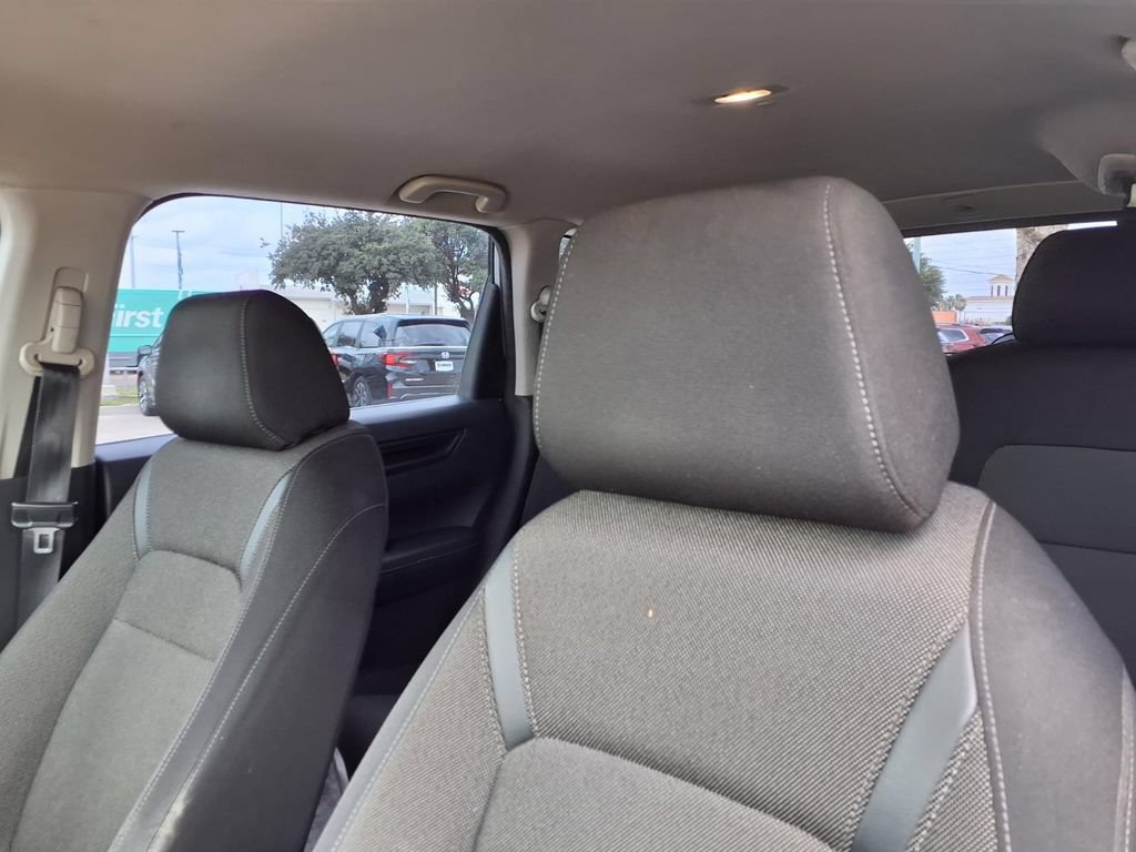 Used 2023 Honda CR-V LX image 17