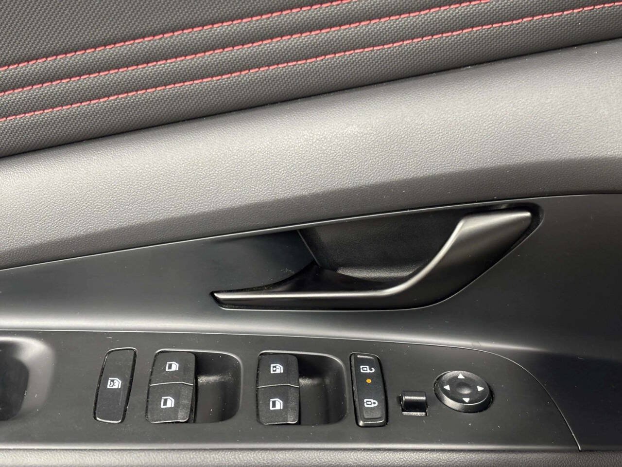 Used 2025 Hyundai Elantra N Line FWD image 28