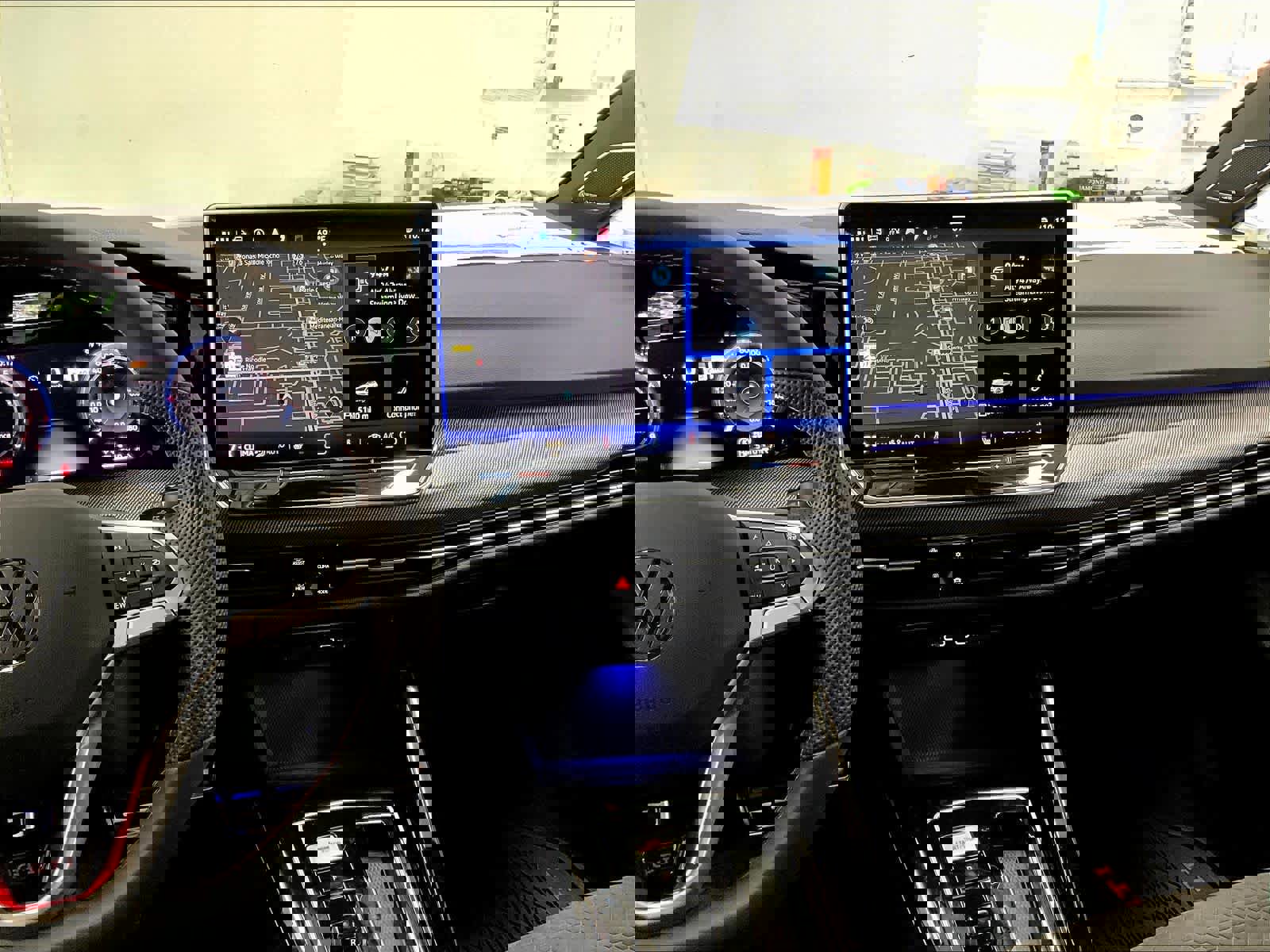 New 2025 Volkswagen GTI SE image 9