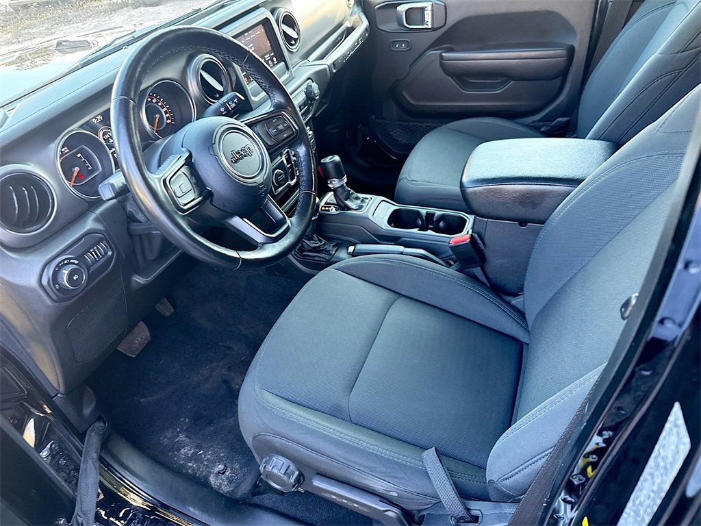 Used 2021 Jeep Wrangler Unlimited Sport image 24