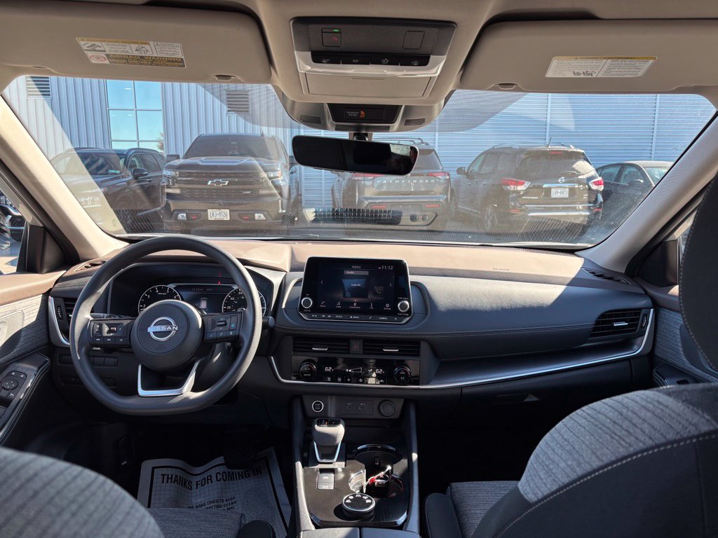 Certified 2023 Nissan Rogue SV AWD/4WD image 9