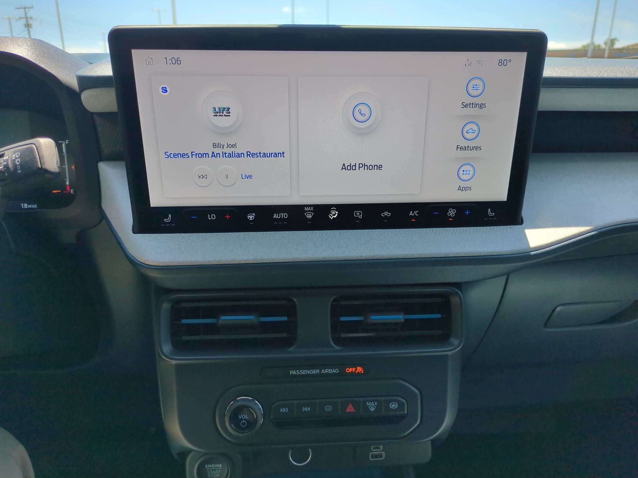 New 2026 Ford Maverick XLT w/ XLT Luxury Package FWD image 21