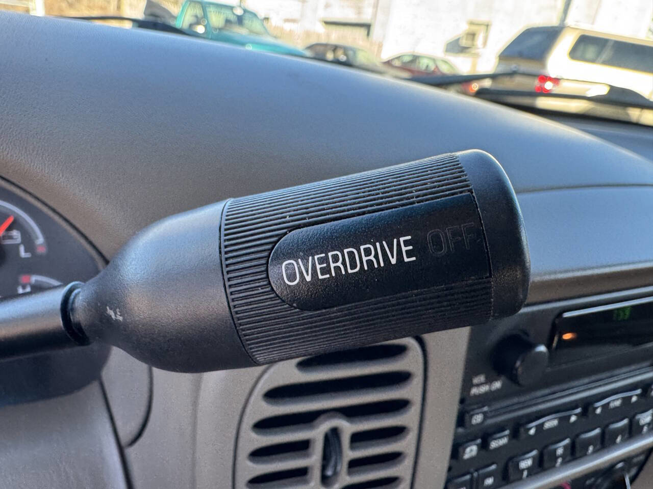 Used 2002 Ford F150 XLT image 16