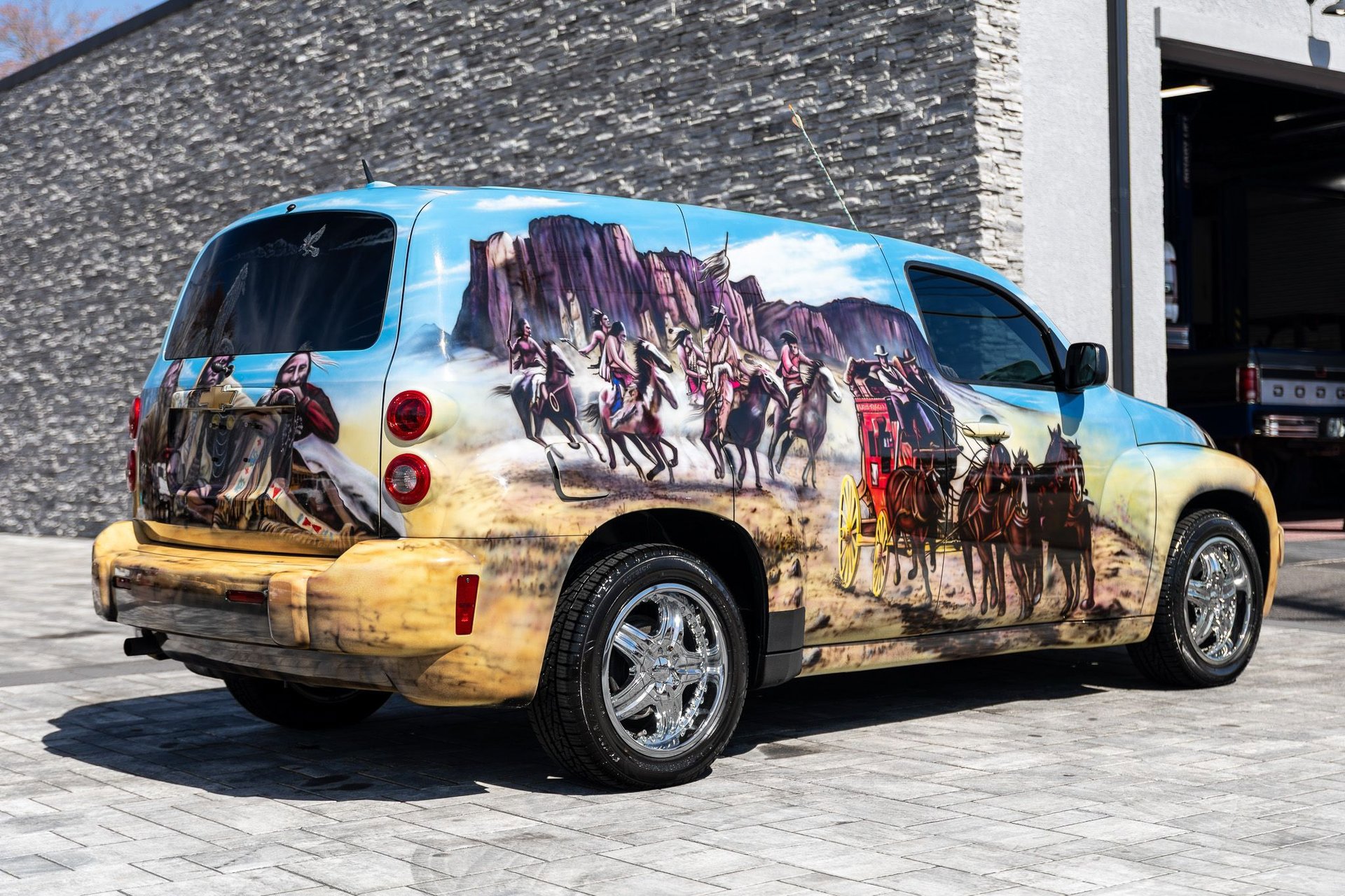 Used 2008 Chevrolet HHR LS image 19