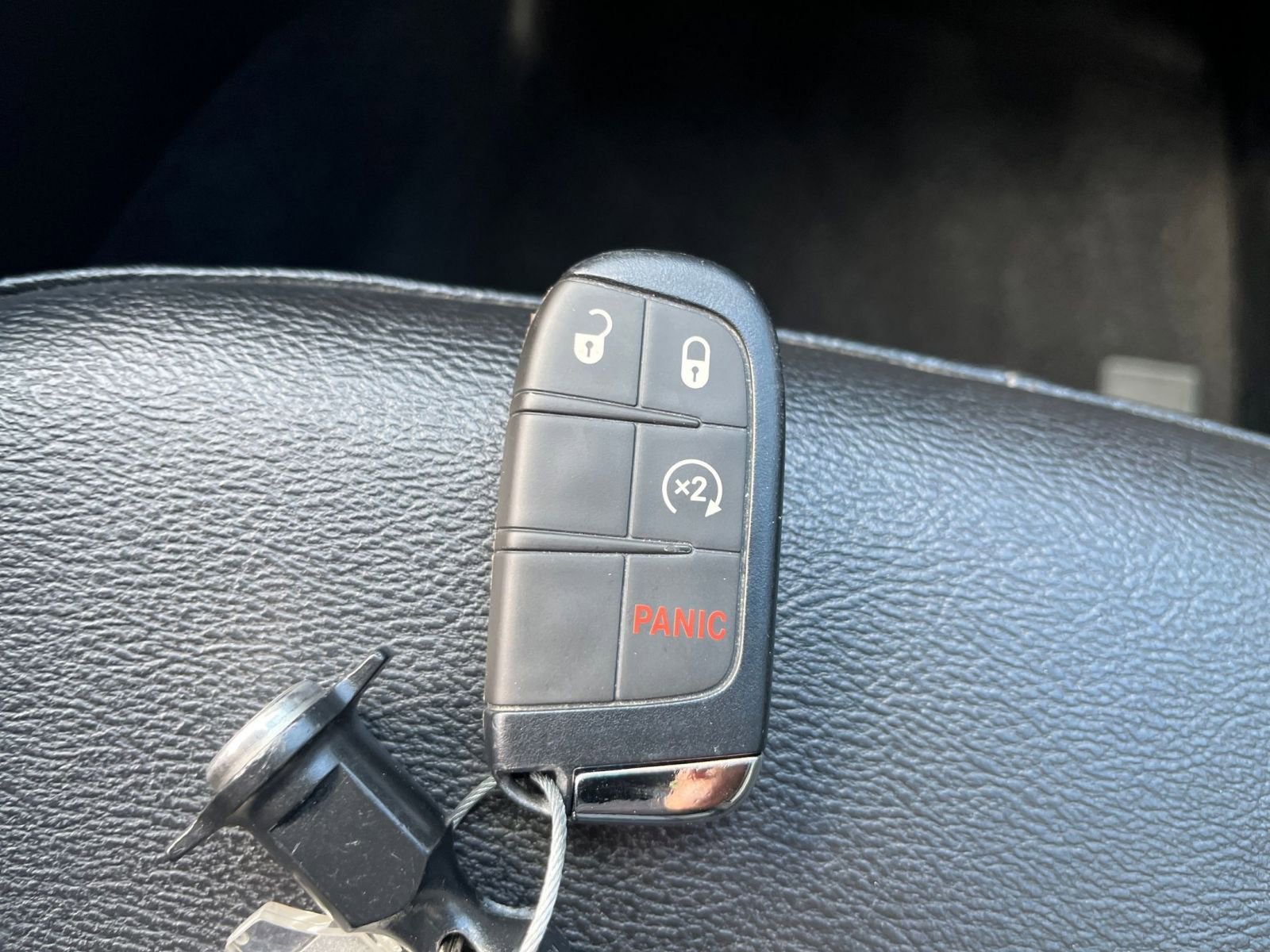Used 2025 Jeep Compass Limited AWD/4WD image 21