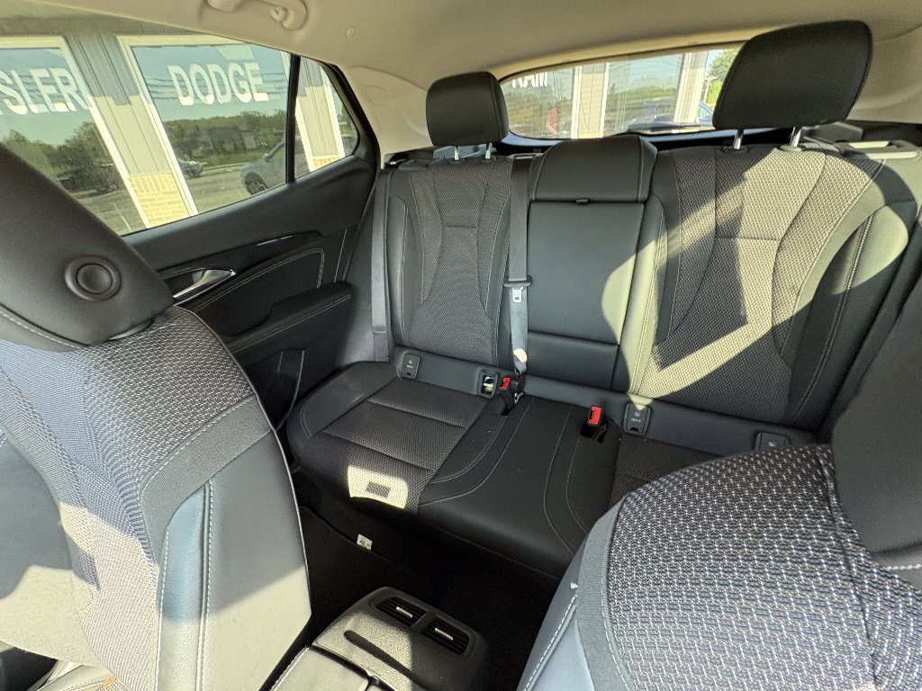 Used 2022 Buick Envision Preferred FWD image 34