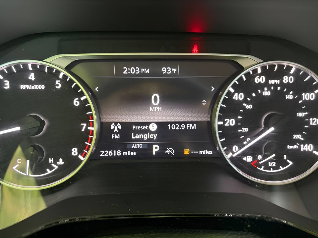 Used 2024 Nissan Pathfinder SV AWD/4WD image 20