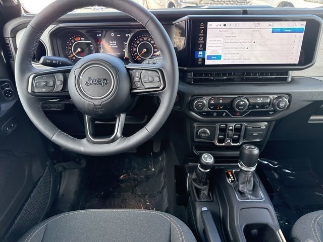 Used 2025 Jeep Wrangler Sport S image 27