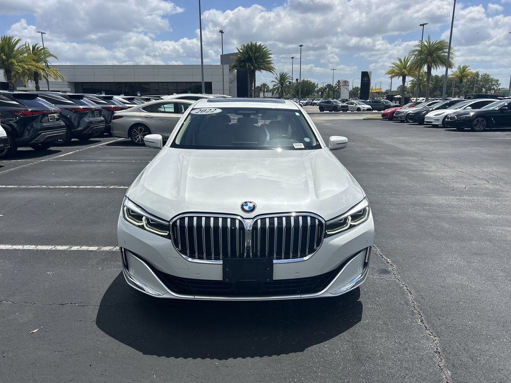 Used 2022 BMW 740i RWD image 19