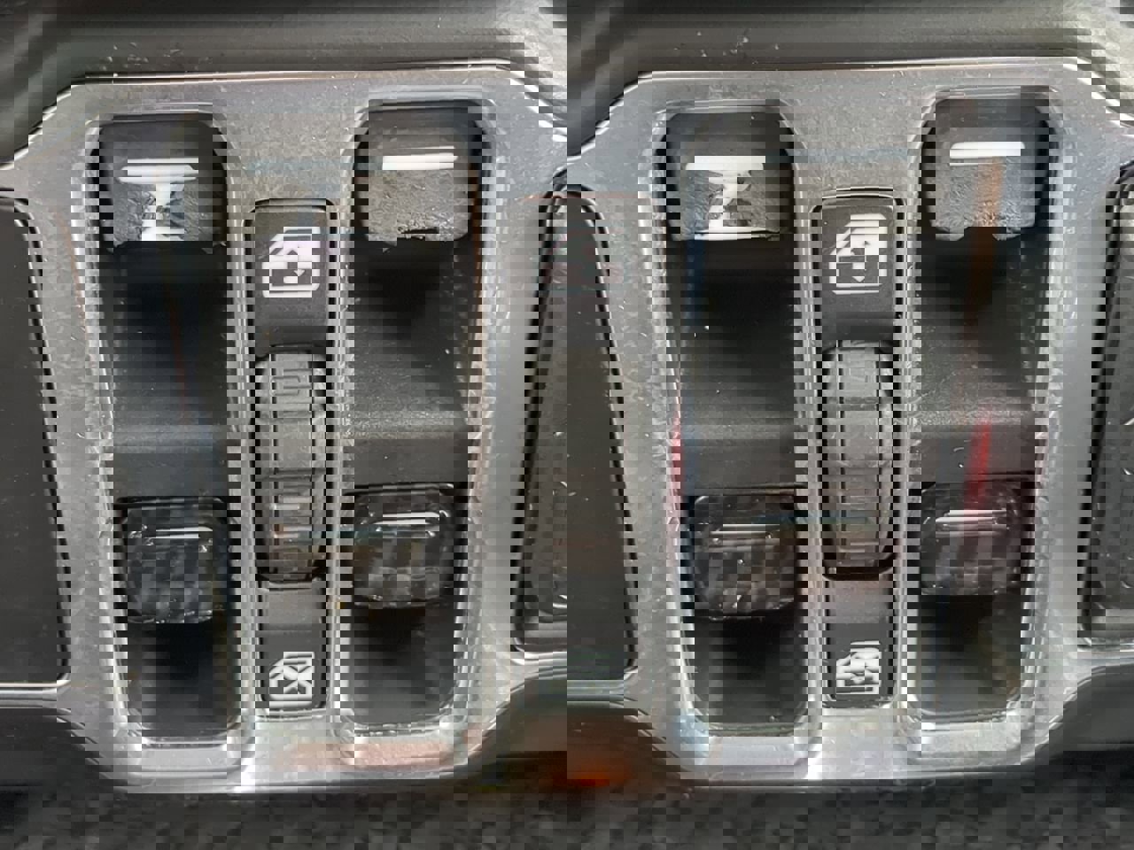 Used 2020 Jeep Wrangler Unlimited Sport S image 22